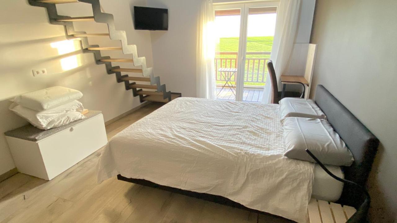 B&B Les Autres Sens Villers-la-Ville Extérieur photo